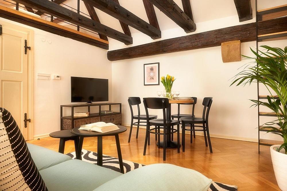 U Kapra Apartments Praga Cameră foto